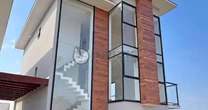 Casa com 5 quartos sendo 2 suítes, 262,54 m² em condomínio na Tijuca - Teresópolis/RJ