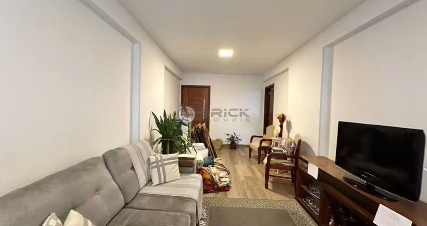 Apartamento para locação com 2 quartos sendo 1 suíte, 93 m² no alto - teresópolis/rj.
