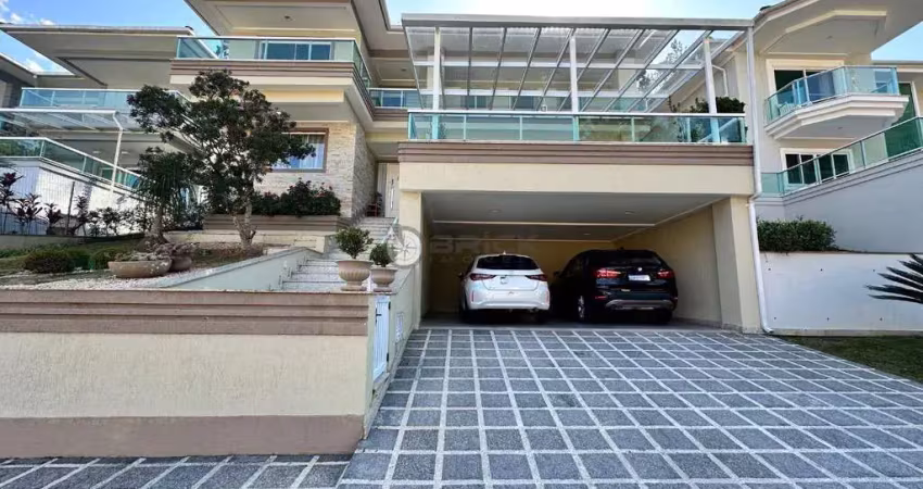 Casa com 4 suítes em condomínio no panorama - teresópolis/rj.