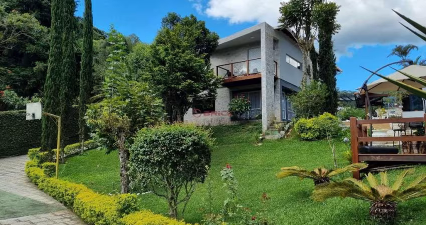 Casa com 4 quartos à venda na Avenida Presidente Roosevelt, 521, Golfe, Teresópolis