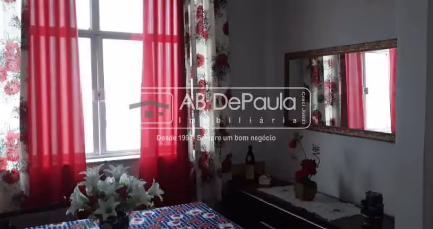 Apartamento com 2 quartos à venda na Rua Abiancari, Oswaldo Cruz, Rio de Janeiro