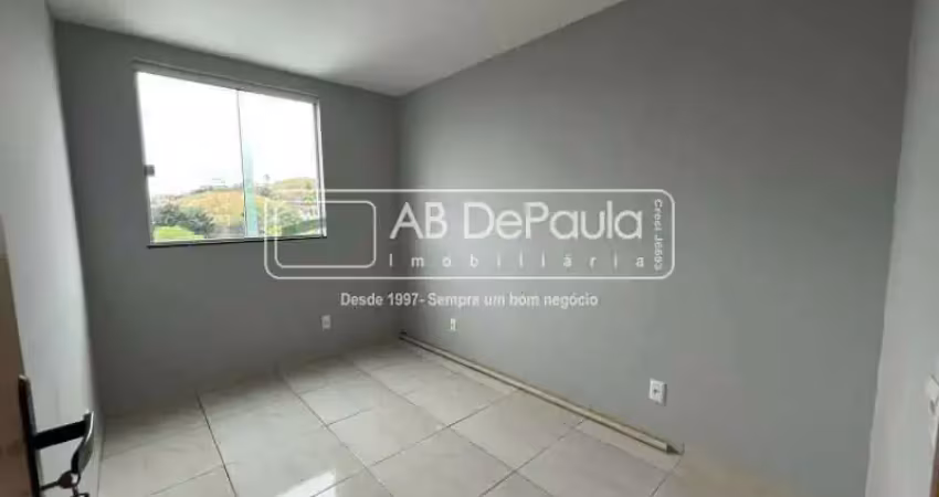 Apartamento com 2 quartos à venda na Estrada Manuel Nogueira de Sá, Jardim Sulacap, Rio de Janeiro