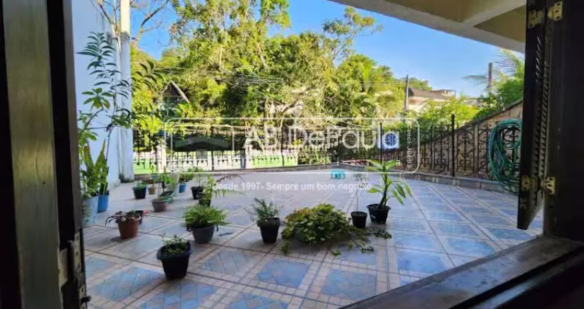 Casa com 3 quartos à venda na Rua Bore, Vila Valqueire, Rio de Janeiro