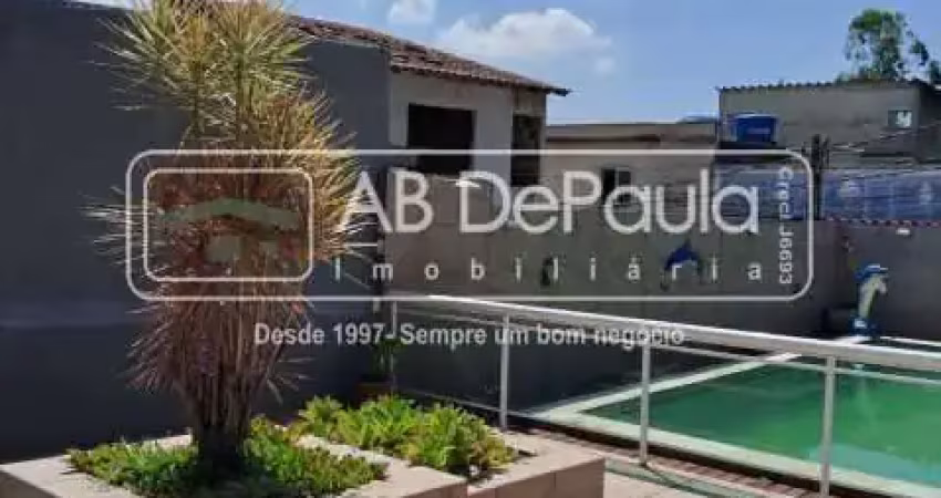 Casa com 3 quartos à venda na Avenida Marechal Fontenele, Campo dos Afonsos, Rio de Janeiro