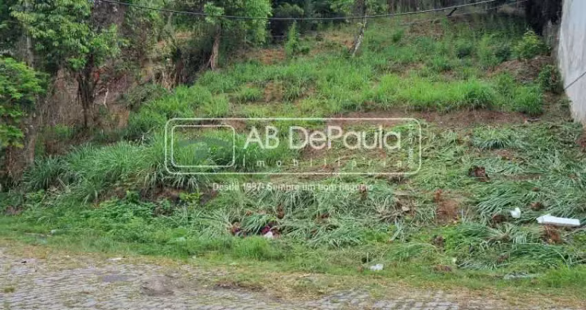 Terreno à venda na Rua Sebastião Ferreira Pinto, Tanque, Rio de Janeiro