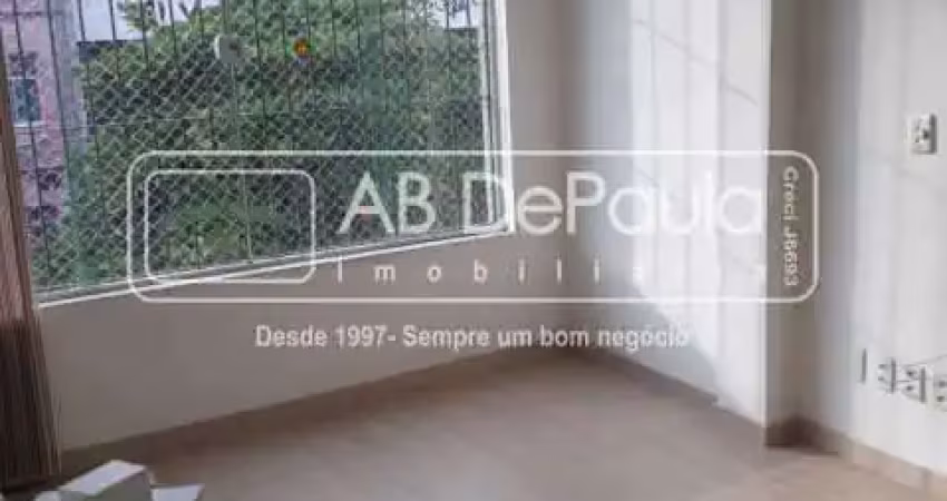 Sala comercial à venda na Travessa Almerinda Freitas, Madureira, Rio de Janeiro
