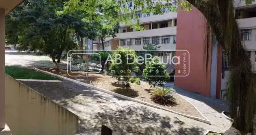 Apartamento com 3 quartos à venda na Estrada do Cafundá, Taquara, Rio de Janeiro