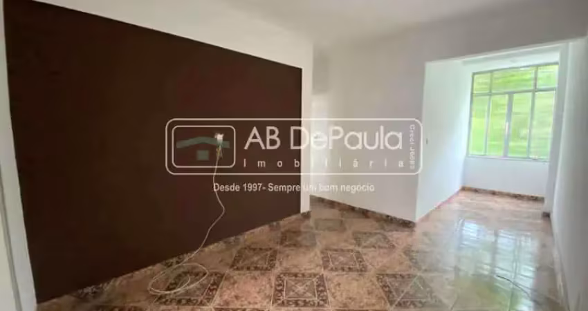 Apartamento com 2 quartos à venda na Avenida Marechal Fontenele, Jardim Sulacap, Rio de Janeiro