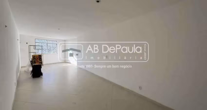 Sala comercial com 1 sala para alugar na Estrada do Realengo, Realengo, Rio de Janeiro