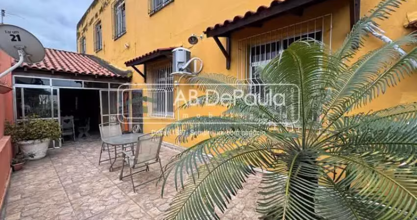 Apartamento com 3 quartos para alugar na Estrada da Água Branca, Realengo, Rio de Janeiro