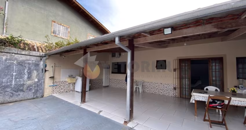 Casa com 4 Dormitórios, Martim de Sá  Caraguatatuba SP
