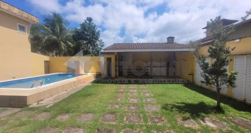 Sobrado com 2 Suítes, Martim de Sá  Caraguatatuba SP