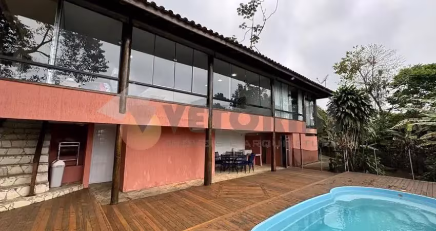 Casa com 3 dormitórios, sul da ilha  são sebastião sp