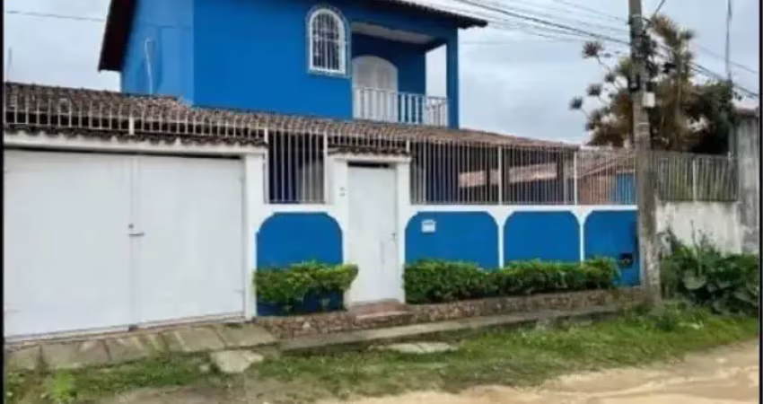 Casa com 2 quartos à venda na Rua Carlos Humberto dos Santos, 2, Porto da Aldeia, São Pedro da Aldeia