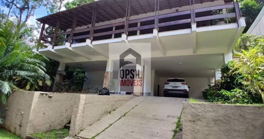 Casa para Venda em Niterói, Bairro Peixoto   Itaipu, 4 dormitórios, 1 suíte, 3 banheiros, 4 vagas