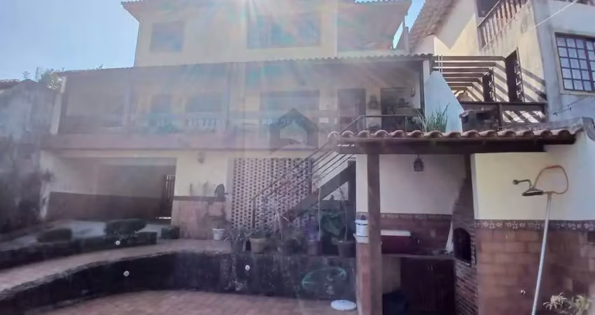 Casa para venda em niterói, itaipú, 4 dormitórios, 1 suíte, 4 banheiros, 3 vagas