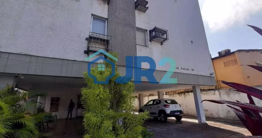 Apartamento à venda com 3 quartos na Tamarineira