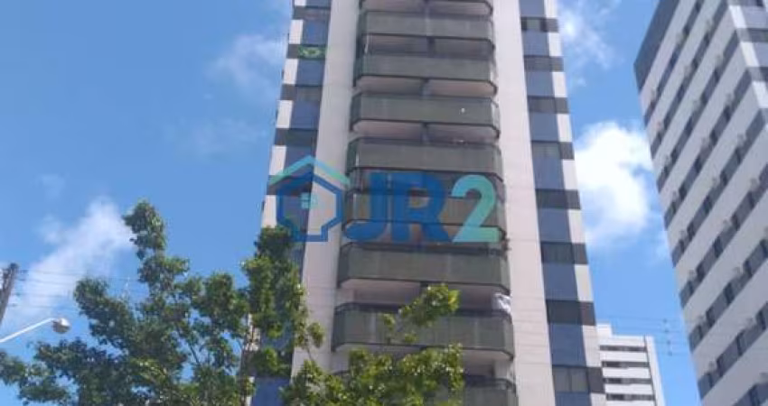Apartamento de Luxo  3 Quartos 2 Suíte 2 Garagem / 2 Quadra do Mar
