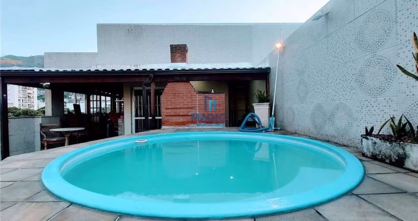 Cobertura Duplex com 4 dormitórios à venda com 192 m² por R$ 854.999,00 no Grajaú, Rio de Janeiro / RJ