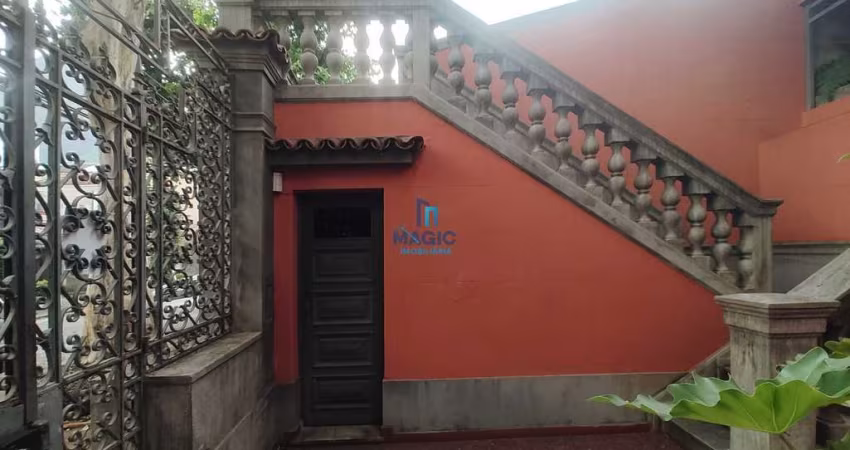 Casa com 4 dormitórios à venda com 376 m² por R$ 1.949.999,00 no Grajaú, Rio de Janeiro / RJ