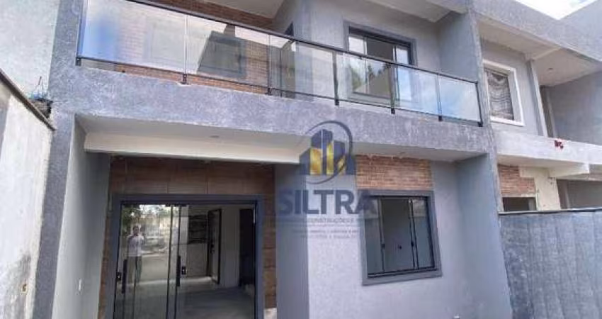 Sobrado com 3 dormitórios à venda, 116 m² por R$ 725.000,00 - Sao José - Itapoá/SC