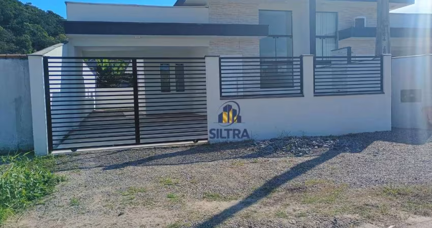 Casa com 3 dormitórios para alugar, 95 m² por R$ 2.540,00/mês - Princesa do Mar - Itapoá/SC