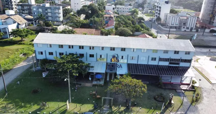 Oportunidade única frente mar em itapoá – terreno com construção ideal para hotel ou retrofit residencial no centro da cidade que mais cresce em sc