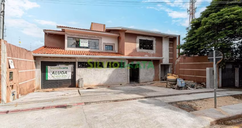 Salas comerciais disponível na zona 05 - Ao lado do Hospital Paraná.