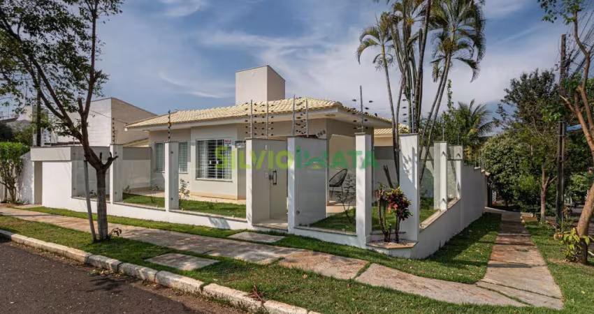 Anúncio de Venda: Sobrado em Jardim Laodiceia com 295,46m² de área construida