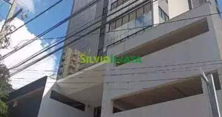 EXCELENTE SALA COMERCIAL EM EDIFÍCIO DE 65 M², PARA LOCAR NA ZONA 01.