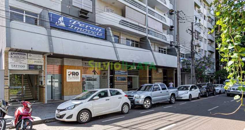 EXCELENTE SALA COMERCIAL EM SOBRELOJA, COM AMPLO ESPAÇO, PARA LOCAR NO CENTRO DE MARINGÁ.