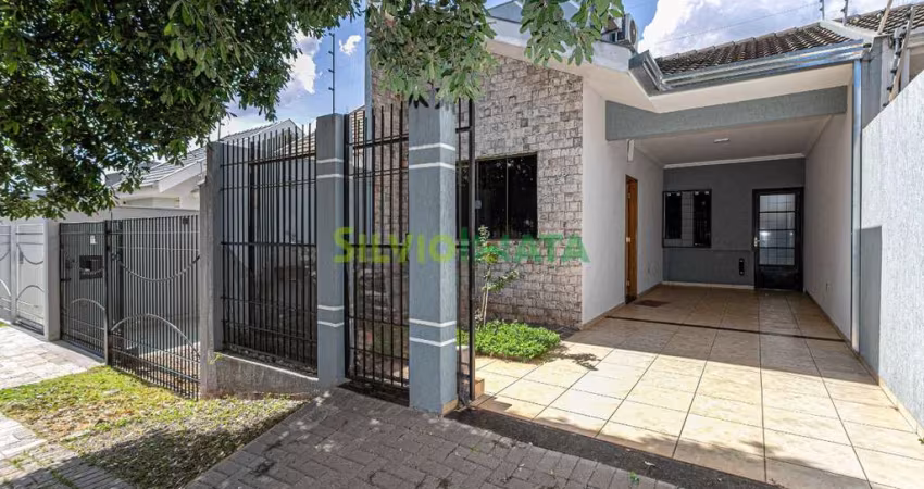CASA À VENDA  CONFORTO E PRATICIDADE NO JARDIM FREGADOLLI MARINGÁ.