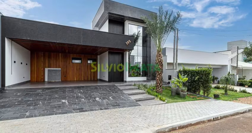 Casa em Condomínio Fechado