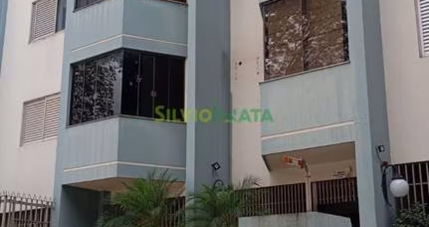 IMÓVEL 03 QUARTOS PARA MORAR NA AV. HUMAITÁ, NA ZONA 04.