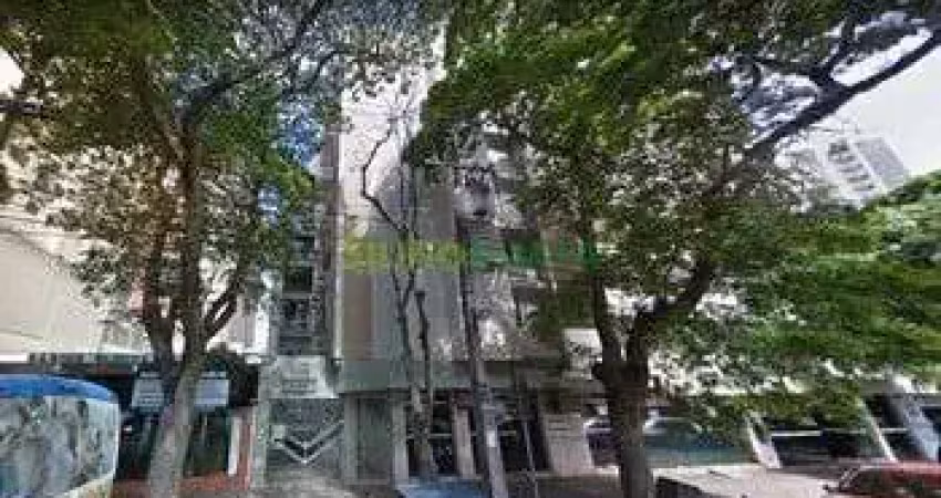 EXCELENTE APARTAMENTO DE 03 QUARTOS SENDO 01 SUÍTE, PARA MORAR NA ZONA 01.