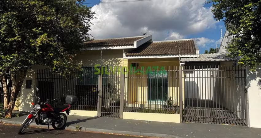 EXCELENTE CASA DE 02 QUARTOS PARA MORAR NO JARDIM LIBERDADE.