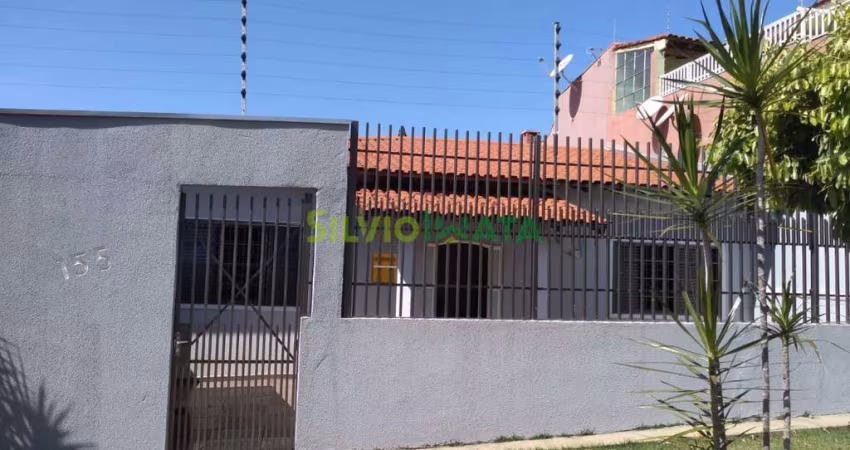 Vende-se casa na zona 05