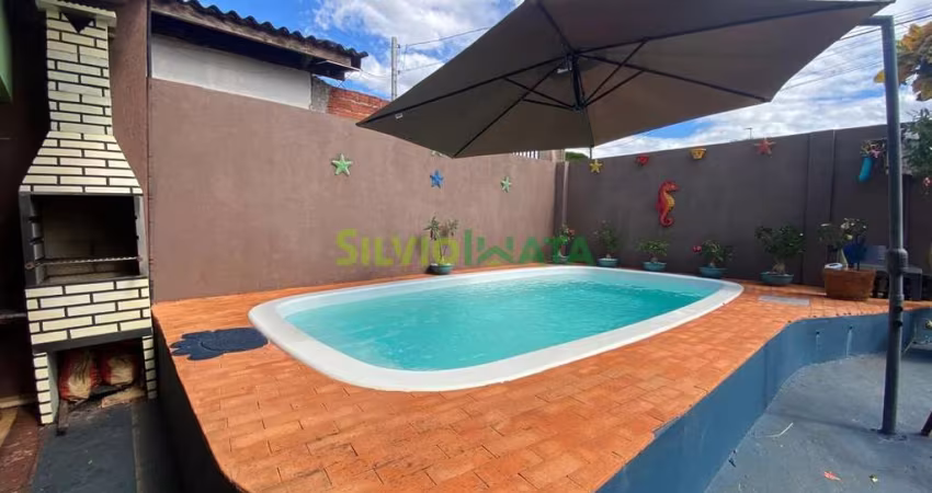 Oportunidade Imperdível  Casa à Venda no Parque Hortência II!