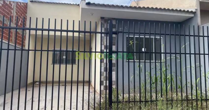 Casa à Venda em Condomínio - Sarandi/PR