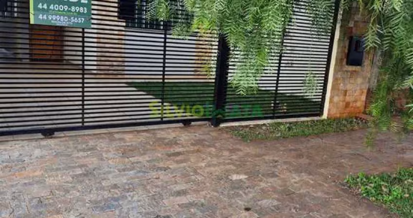 Oportunidade imperdível: casa com terreno amplo no jardim três lagoas  maringá/pr!