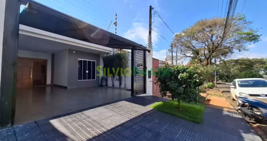Casa com 3 quartos à venda na Rua Soldado Adivaldo Lopes da Silva, 492, Jardim São Silvestre, Maringá