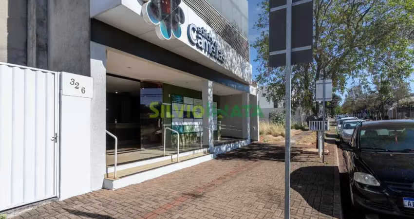Excelente sala comercial com 03 ambientes e 02 banheiros para locar próximo ao hospital paraná.