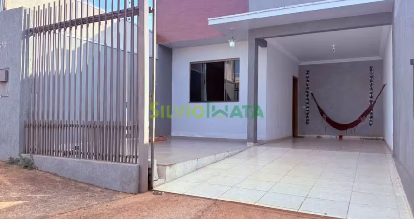 Casa com 2 quartos à venda na Rua José de Farias Ferraz, 90, Jardim Três Lagoas, Maringá