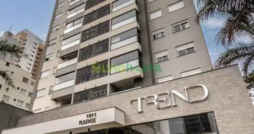Excelente apartamento de 03 quartos sendo 01 suíte, no ed. trend, para morar na zona 03, próximo ao parque do ingá.
