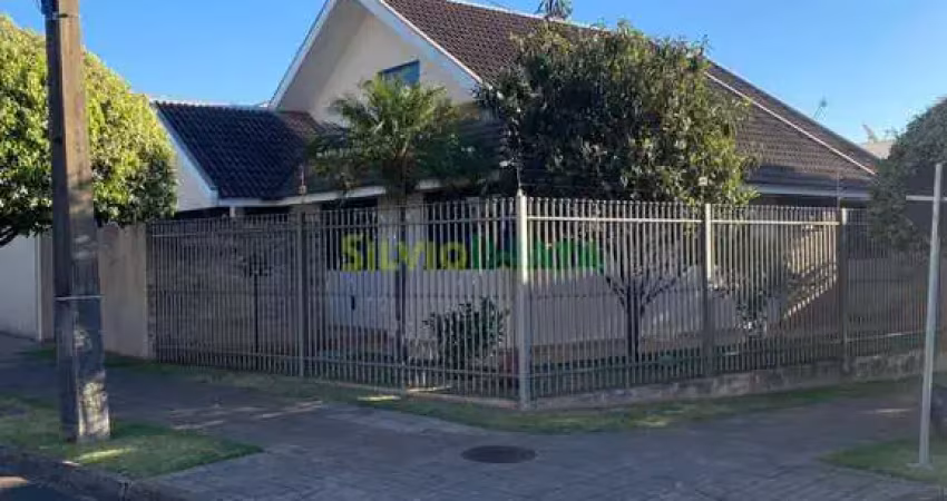 Casa com 3 quartos à venda na Rua Darville Antônio Huergo, 1627, Jardim Rebouças, Maringá