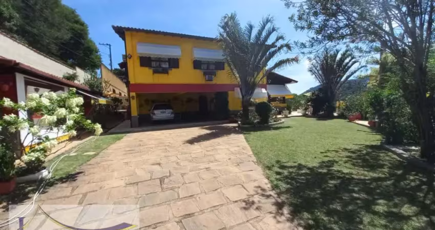 Casa com 5 quartos à venda no Centro, Miguel Pereira 