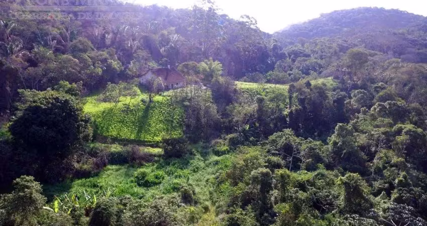 Fazenda em Sacra Família do Tinguá - Engenheiro Paulo de Frontin, RJ