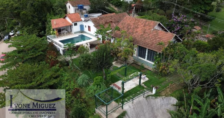 Casa em Centro - Paty do Alferes, RJ