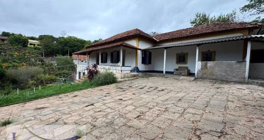 Casa em Avelar  -  Paty do Alferes