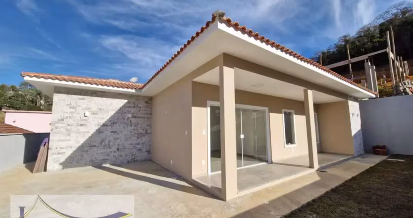 Casa com 3 quartos à venda no Centro, Paty do Alferes 
